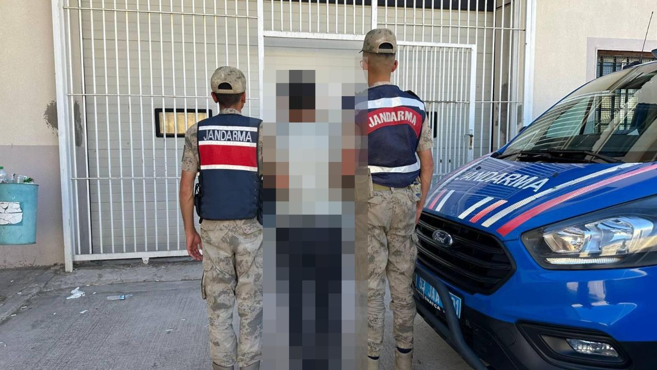 Şanlıurfa'da Aranan Hükümlüler Kıskıvrak Yakalandı